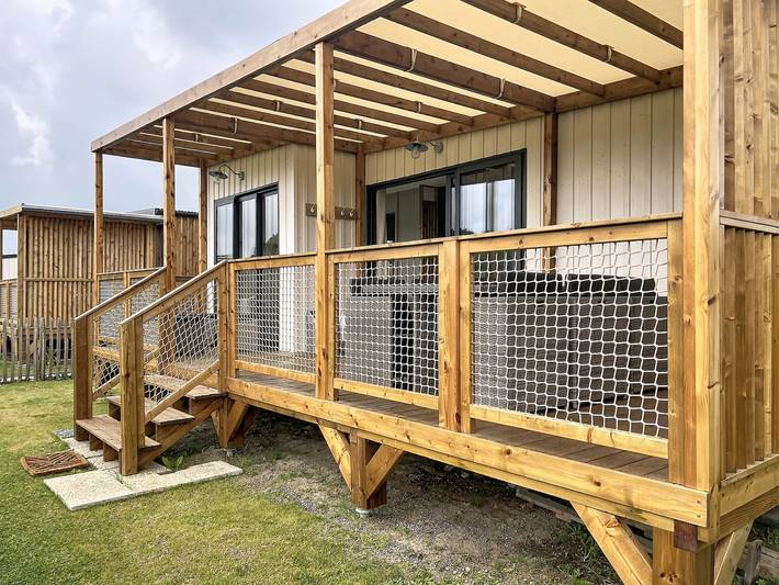 Gîte pour 6 personnes, avec terrasse et piscine dans Kairon Plage