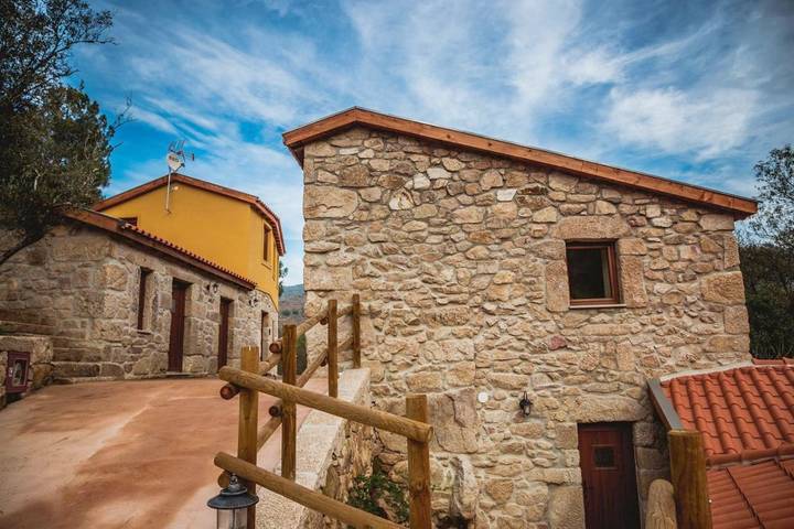 Location de vacances pour 3 personnes, avec piscine ainsi que jardin et vue dans Tarouca - 2