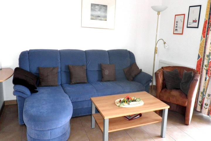 Ferienhaus für 4 Personen, mit Garten und Terrasse in Wittmund - 2