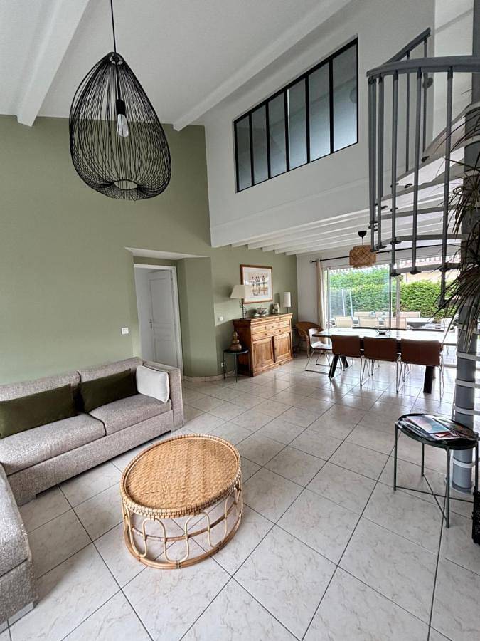 Location de vacances pour 9 personnes, avec jardin, animaux acceptés à Tosse - 3