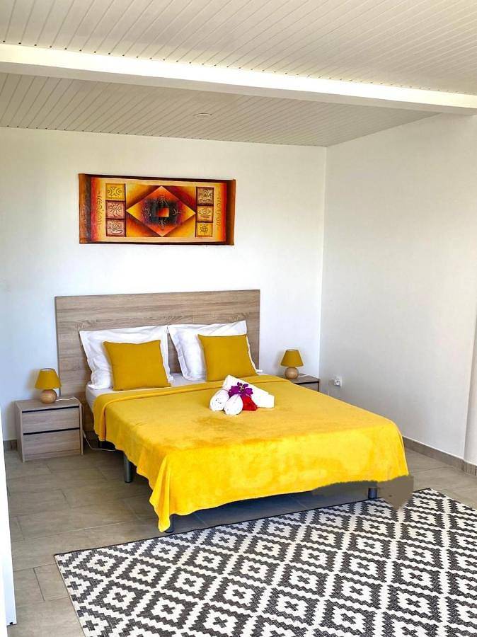 Chambre d’hôte pour 2 personnes, avec terrasse et vue dans Le Marin - 2