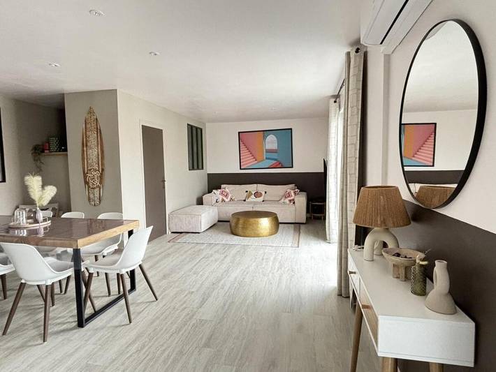 Maison d’hôte pour 14 personnes, avec balcon aux Les Sables-d'Olonne