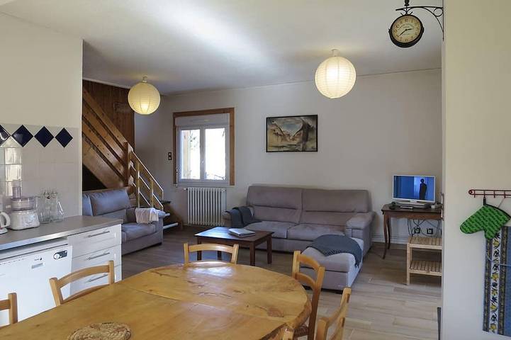 Chalet pour 15 personnes, avec sauna ainsi que jardin et piscine à Autrans