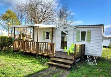 Gîte pour 6 personnes, avec jardin et piscine à Biesheim