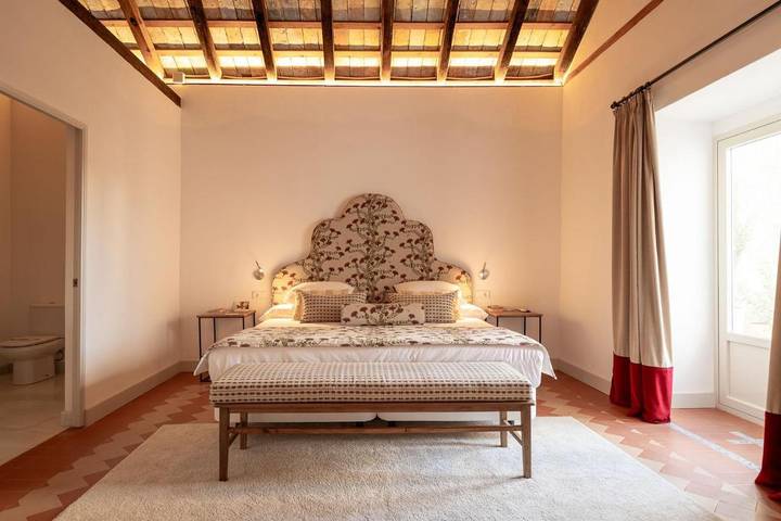 Hôtel pour 2 personnes, avec vue ainsi que piscine et terrasse à Lora del Río