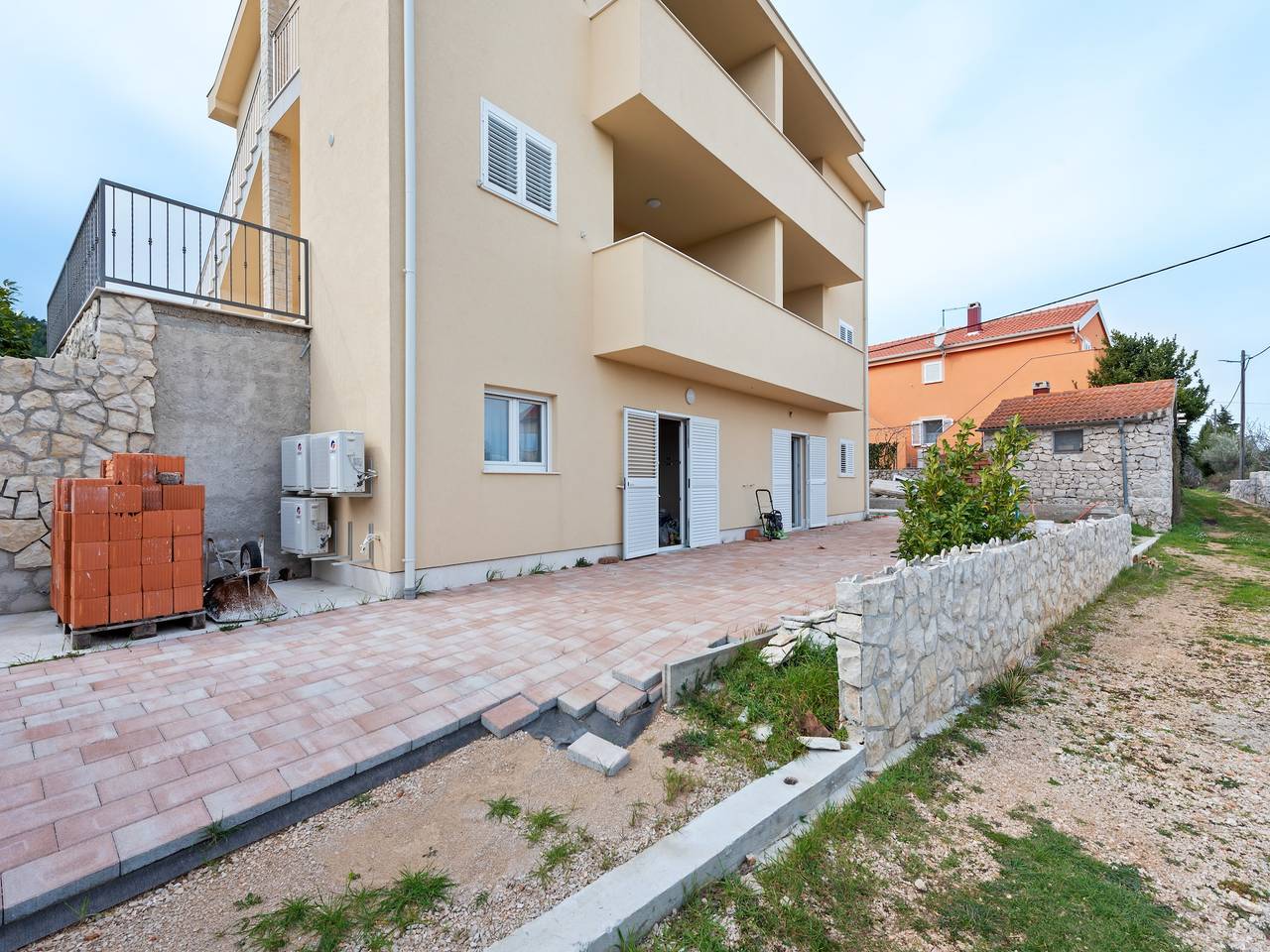 Ganze Wohnung, Apartment in Nevidane in der Nähe der Weißen Berge in Nevidane, Pasman