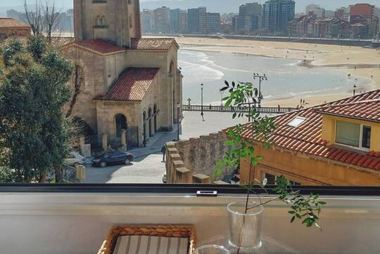 Ganze Wohnung, Ferienwohnung für 4 Personen in Distrito Centro (Gijón), Gijón