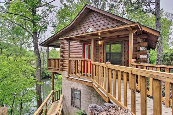 Holiday home for 4 people, with balcony and hot tub - 1