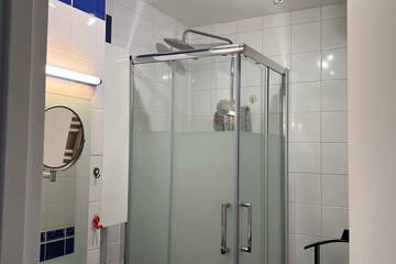 Appartement De Vacances pour 2 Personnes dans Saint-Denis, Seine-Saint-Denis, Photo 4