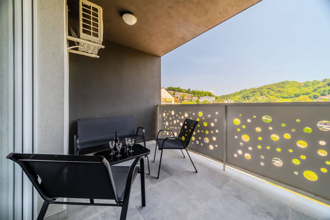 Ganze Wohnung, Modern Apartment With Balcony And Garage in Krapina-Zagorje