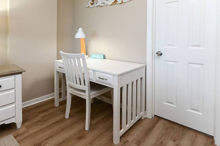 Vacation rental for 7 people, with hot tub and balcony in Garden City (SC)