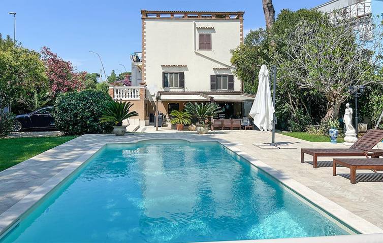 Anzio Pool Apartment – Zentral gelegen, Klimaanlage, Parkplatz in Anzio, Rom Provinz