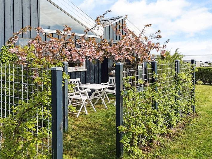 Ferienhaus für 6 Personen, mit Terrasse und Sauna sowie Garten und Whirlpool, kinderfreundlich in Grønninghoved Strand - 3