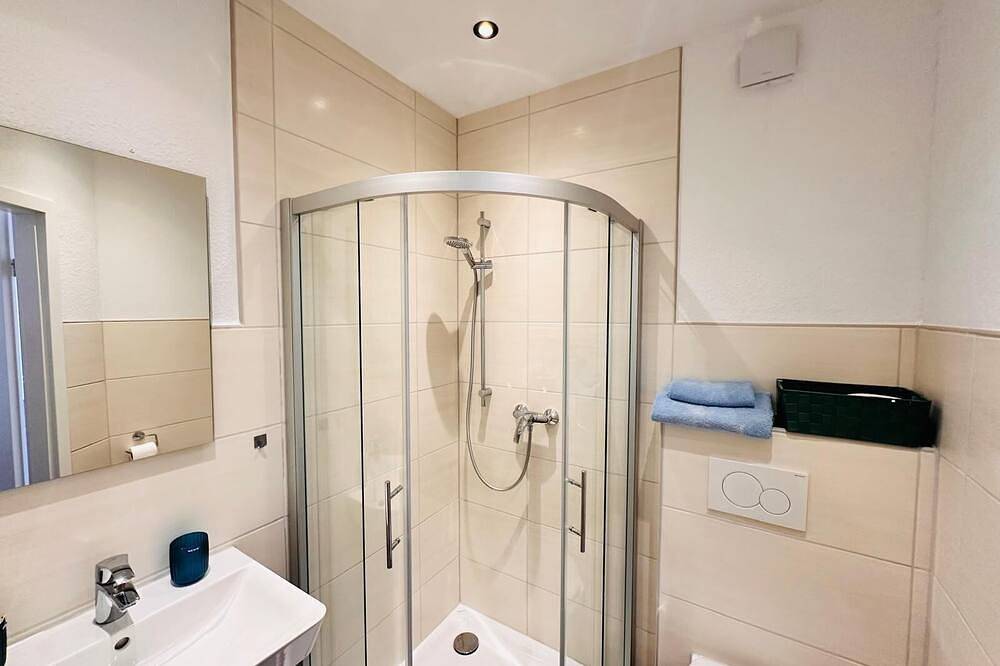 Ganze Wohnung, Ideal für Pendler oder Monteure auf 27qm in Schleusingen bis 2 Personen in Erlau, St. Kilian