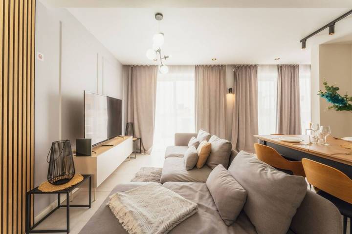 Vakantiewoning voor 4 personen, with Balkon and Whirlpool as well as Terras in Gozo