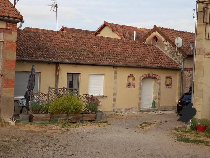 Location de vacances pour 5 personnes, avec jardin à Souvigny - 2