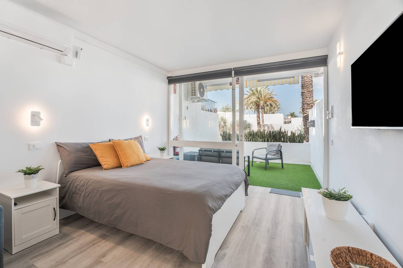 Ganzes Studio, Studio 'Mit Pool in Arona' mit Gemeinschaftspool, Wlan und Klimaanlage in Costa del Silencio, Arona