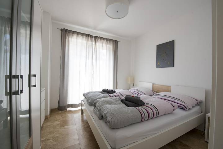 Ferienwohnung für 4 Personen, mit Terrasse und Garten am Traunsee - 3