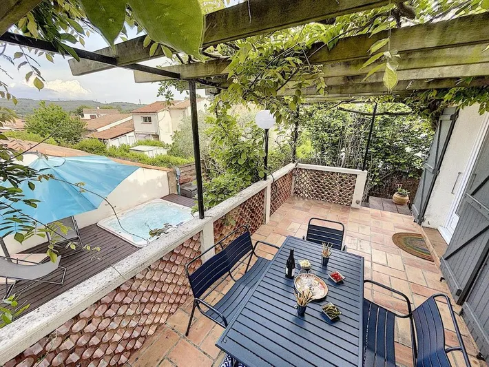 Chalet para 8 personas, con jardín y jacuzzi, Familias con niños - 1
