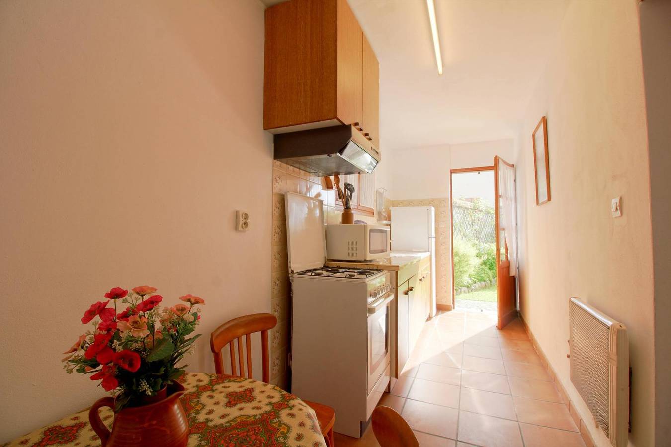 Gite met parkeerplaats en tuin, 200m van Peyrouse in Peyrouse, Hautes-Pyreneeën