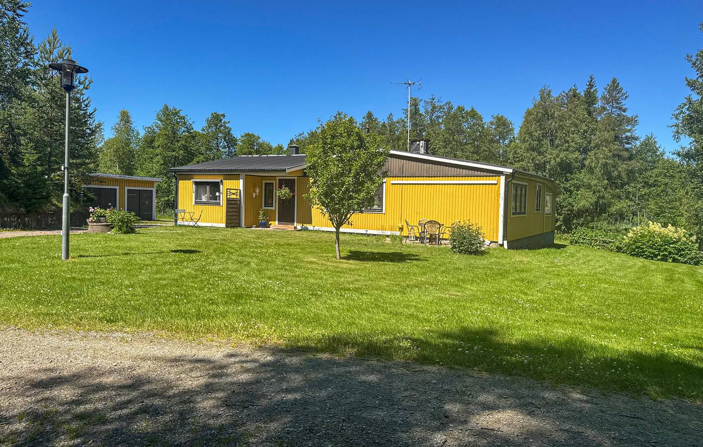 Hus för 6 Personer med trädgård in Jönköpings län