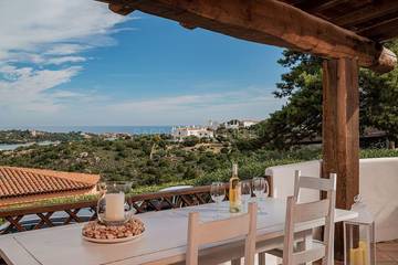 Villa pour 5 personnes, avec balcon et piscine à Porto Cervo