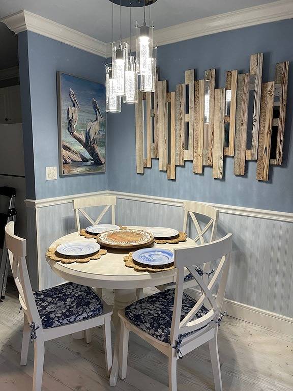 Ganze Wohnung, Beste Lage In Neapel Alle brandneuen Renovierungen! 300 Schritte zum Naples Pier in Naples Beach, Naples (Florida)