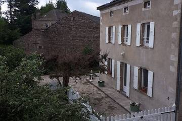 Maison de vacances pour 17 personnes à Naussac