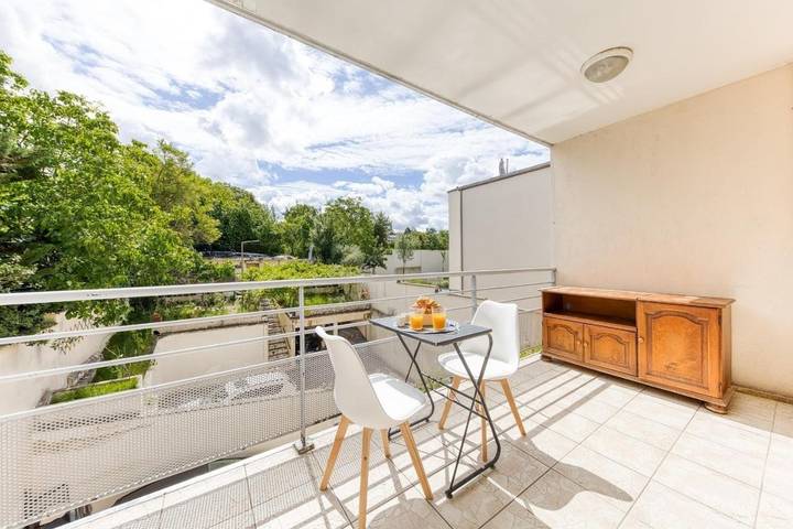 Gîte pour 5 personnes, avec balcon à L'Haÿ-les-Roses - 2