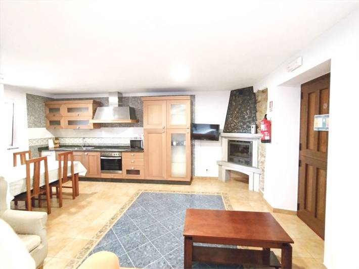 Apartamento de vacaciones para 4 personas, con Terraza y Jardín además de Piscina y Vistas al lago en Eo-Navia - 4