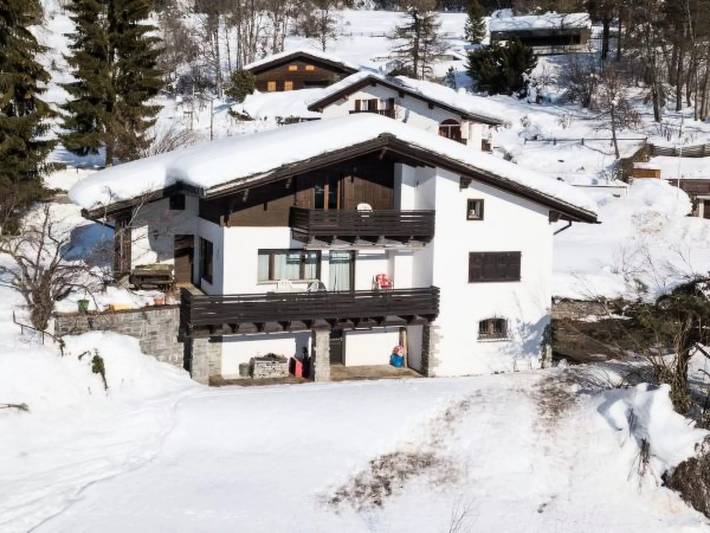Villa für 10 Personen, mit Balkon