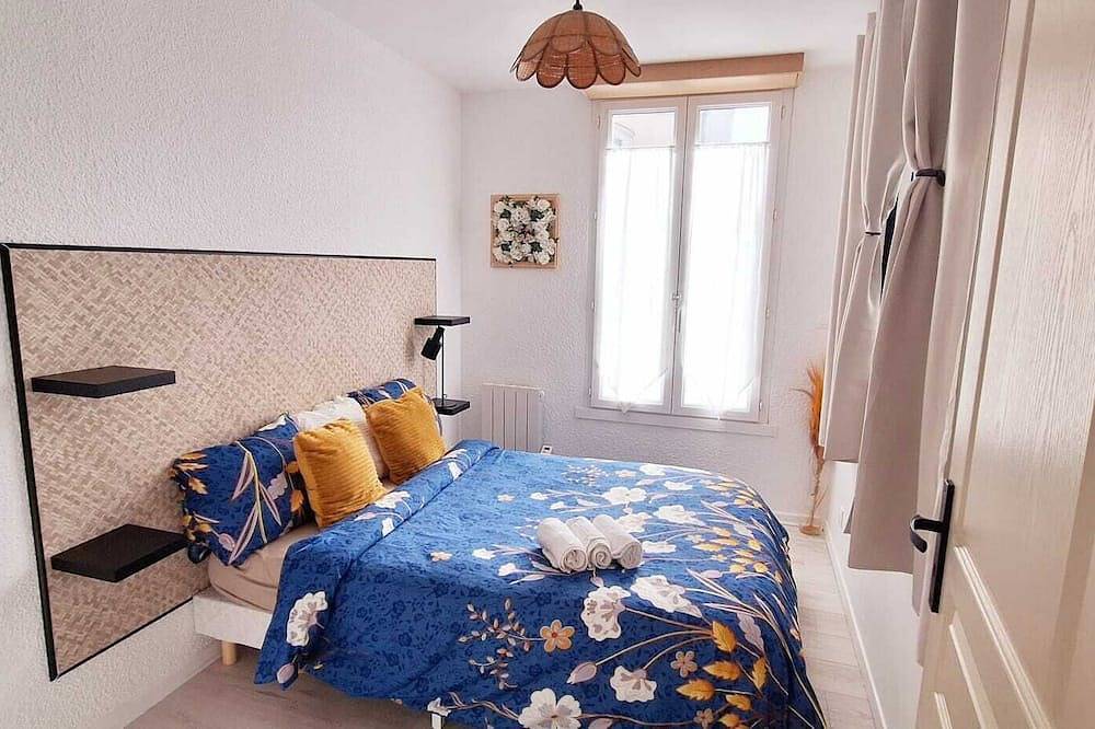 Entire apartment, Attractive, renovated 2-room apartment by the lake in Saint-Jean-d'Angély, Saint-Jean-d'Angély region