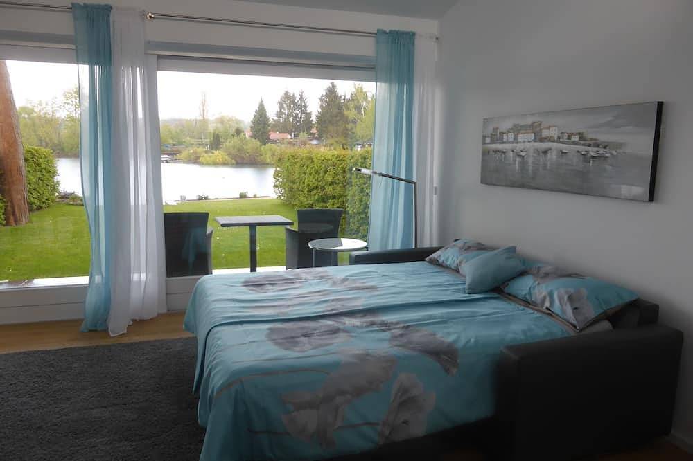 Modernes Ferienhaus mit direktem Seezugang in Ketsch, Rheinebene