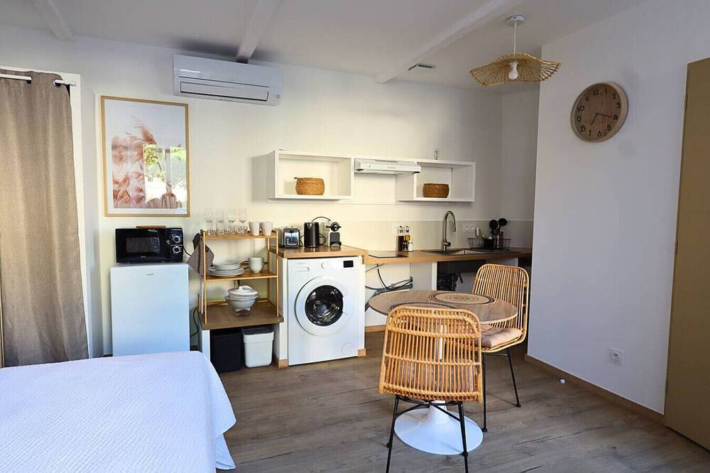 Apartamento entero, Cocon Zen & Accessible - wifi netflix prime clim in Camaret-sur-Aigues, Vaucluse