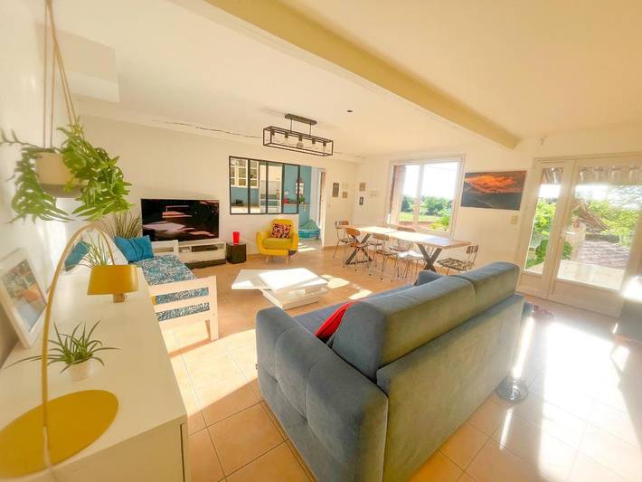 Appartement de vacances pour 6 personnes, avec Terrasse ainsi que Jardin et Vue