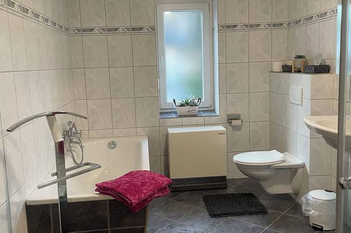 Ferienwohnung für 2 Personen, mit Garten und Terrasse in Gemünd - 3