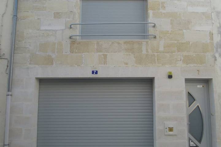 Haus in der Bastide Libournaise in Libourne, Libourne und Umgebung
