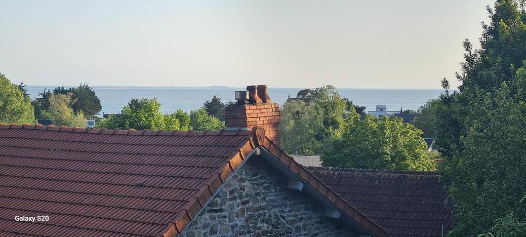 Location de vacances pour 10 personnes, avec terrasse ainsi que vue et jardin à Saint-Jean-le-Thomas - 2