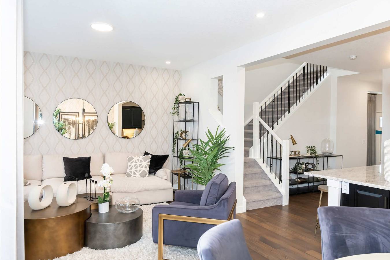 Strawberry Fields 4Bd Family Movie Room Office in Calgary, Kanadische Rocky Mountains