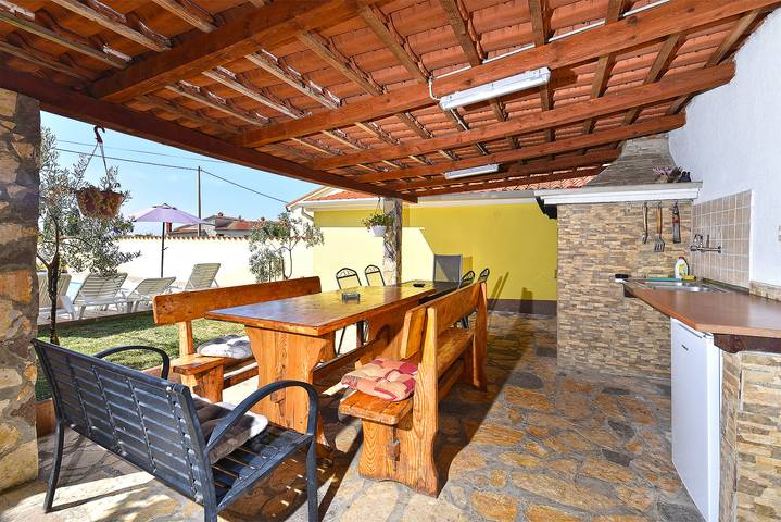 Ferienhaus für 16 Personen mit Balkon in Grad Vodnjan, Südküste Istrien