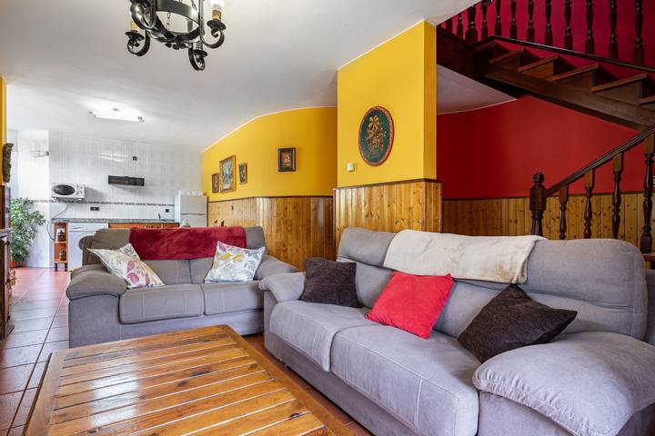 Chalet para 5 personas, con balcón y jardín en Asturias - 4