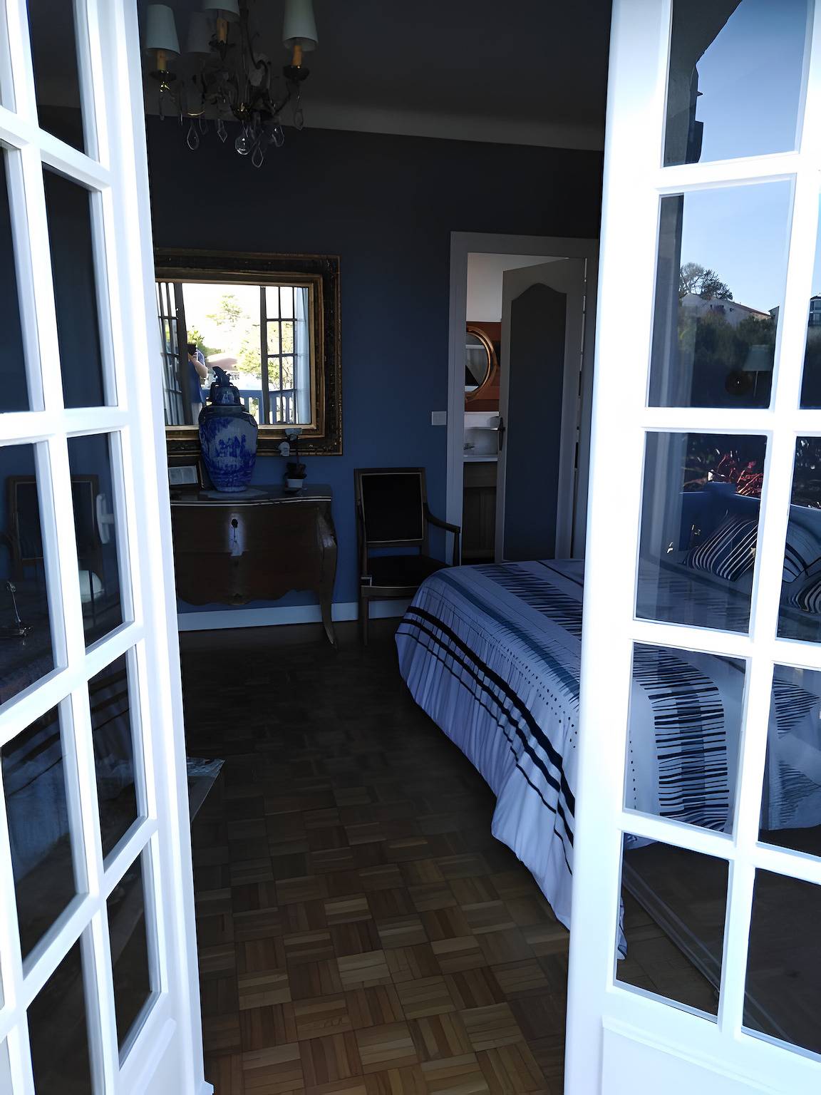 Chambre d'hôtes 'L'annexe - Chambre' con vistas al mar, balcón y Wi-Fi in Ciboure, Region de Bayona