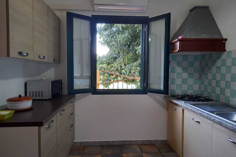 Ganze Wohnung, Villa 150 m vom Meer Von 2 Bis 10 August Angebot !!! in Santa Maria Navarrese, Ogliastra Provinz