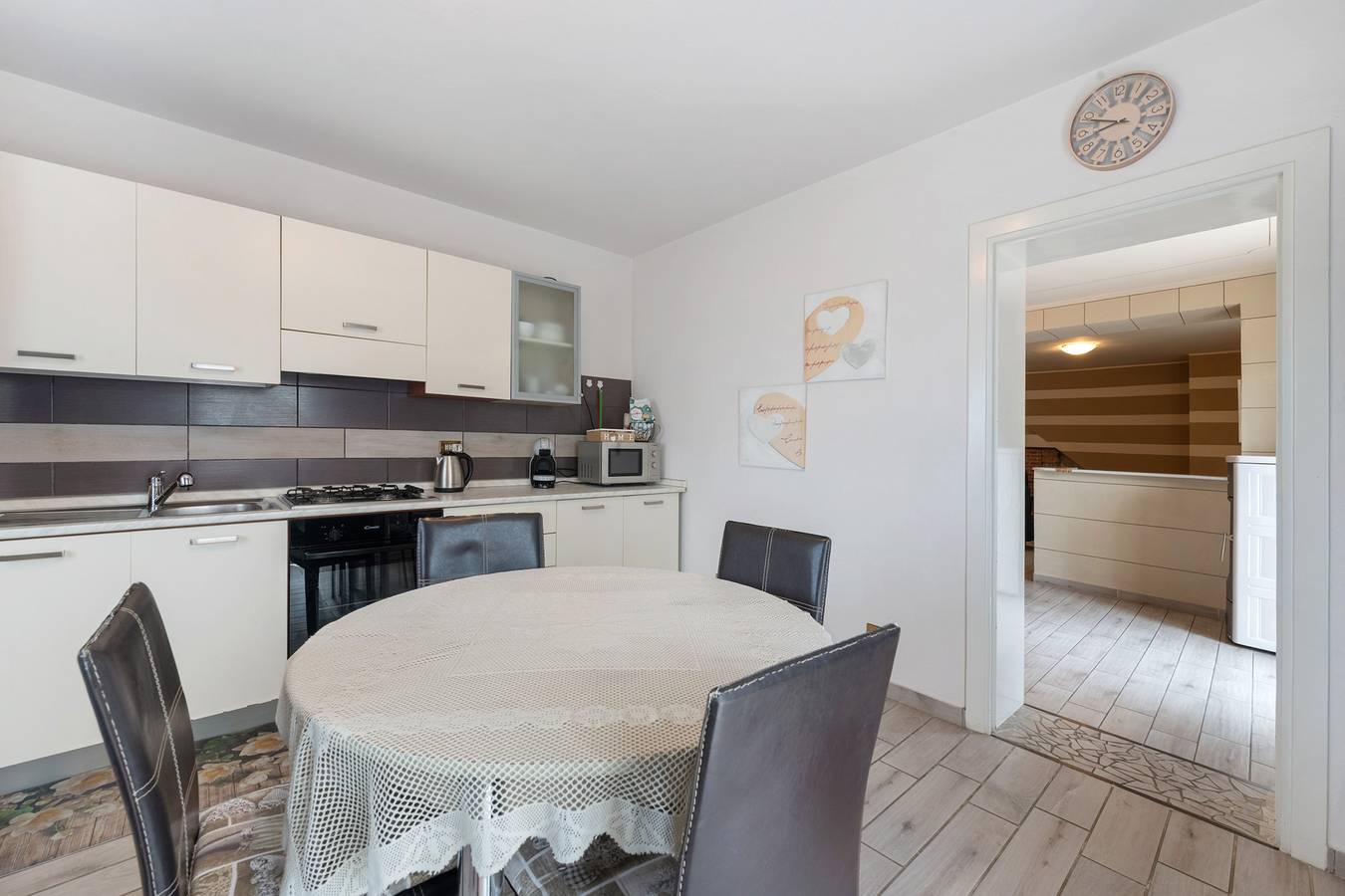 Geheel appartement, Appartement 'La Corte Delle Fate' met Gedeeld Zwembad, Gedeelde Tuin en Wi-Fi in Lonato, Provincie Brescia