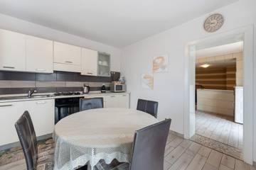 Location De Vacances pour 7 Personnes dans Lonato del Garda, Lac de Garde, Photo 4