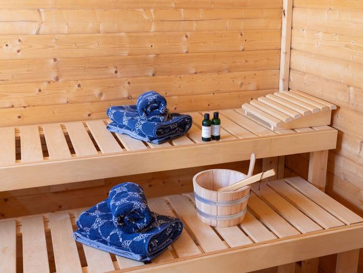 Ferienhaus für 8 Personen, mit Garten und Terrasse sowie Sauna und Seeblick, kinderfreundlich in Mecklenburg-Vorpommern - 4