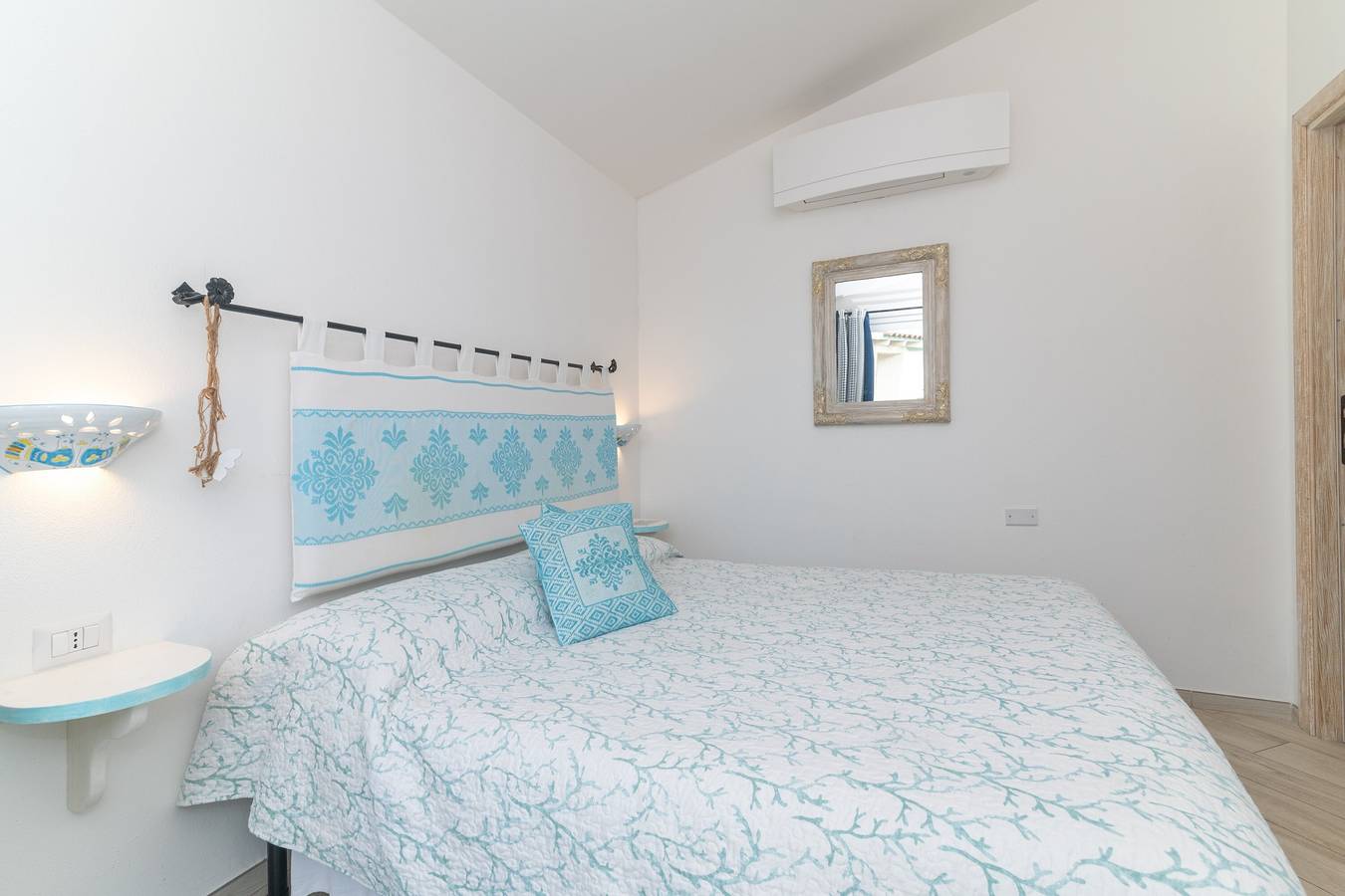 Gästehaus 'La Camera Della Barbagia' mit Bergblick, Wi-Fi und Klimaanlage in Arzachena, Gallura