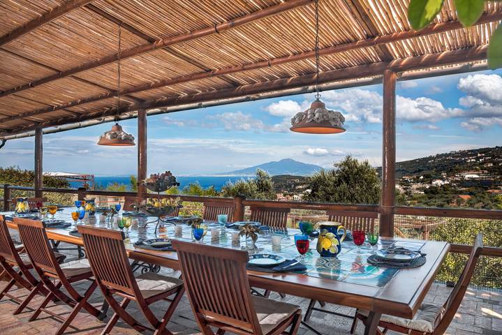 Location de vacances pour 14 personnes, avec terrasse et jardin à Massa Lubrense - 4