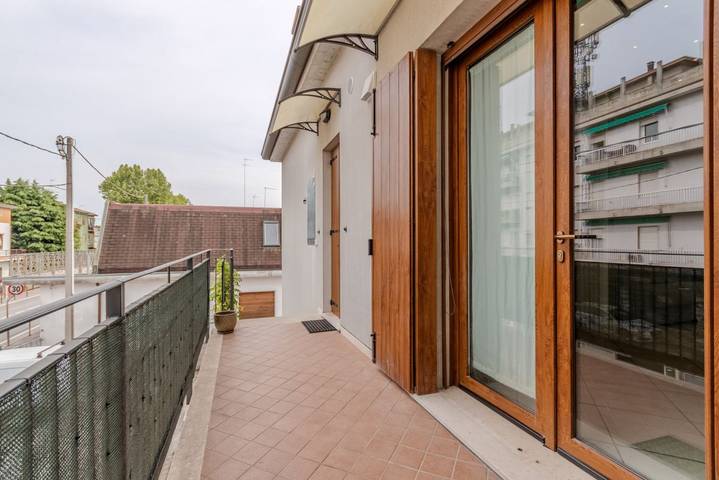 Appartamento intero, Guesthost - Cozy Terrace Apartment Campalto X4 in Venezia, Laguna di Venezia