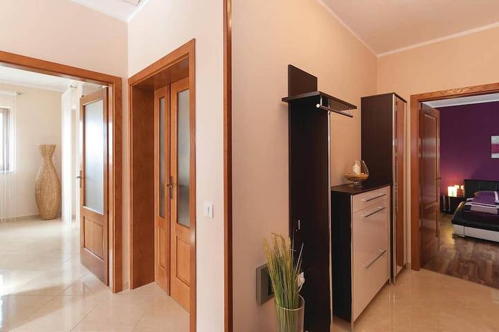 Ferienhaus für 5 Personen in Kastelir - 2